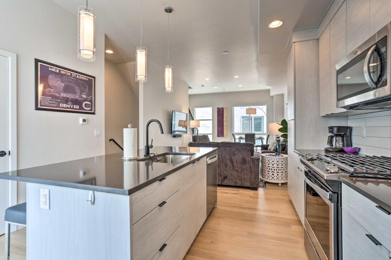 Trendy Denver Townhome - Walk To Mile High Stadium Exteriör bild
