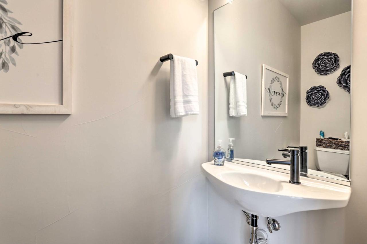 Trendy Denver Townhome - Walk To Mile High Stadium Exteriör bild